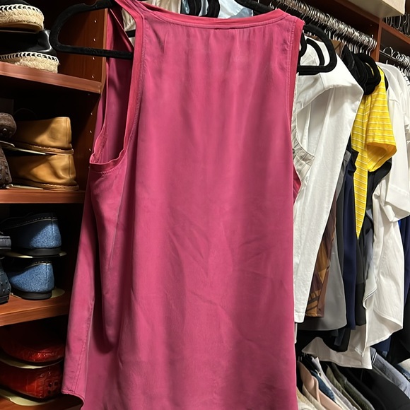Iris & Ink Tank Top in Burgundy Silk Dark red - Picture 4 of 5